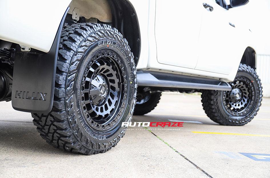 TOYOTA HILUX N80 4WD ZOMBIE SATIN BLACK